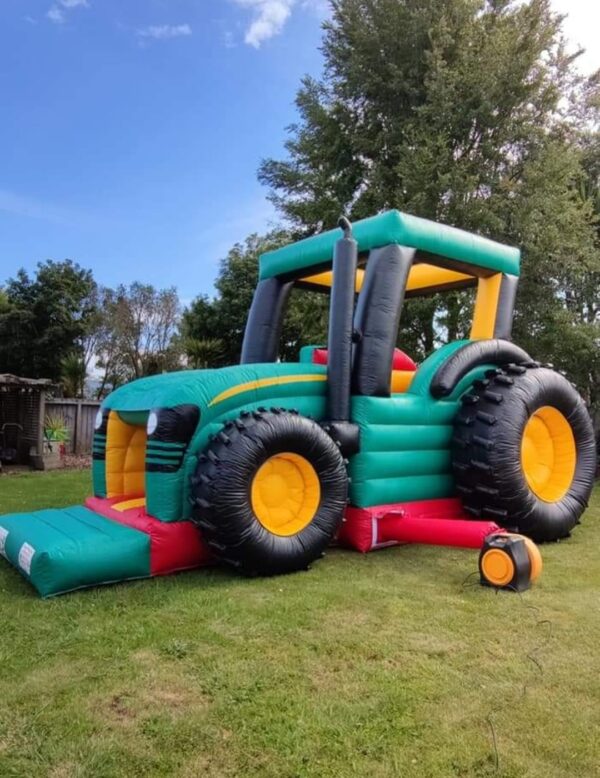 Tractor Castle - Image 3
