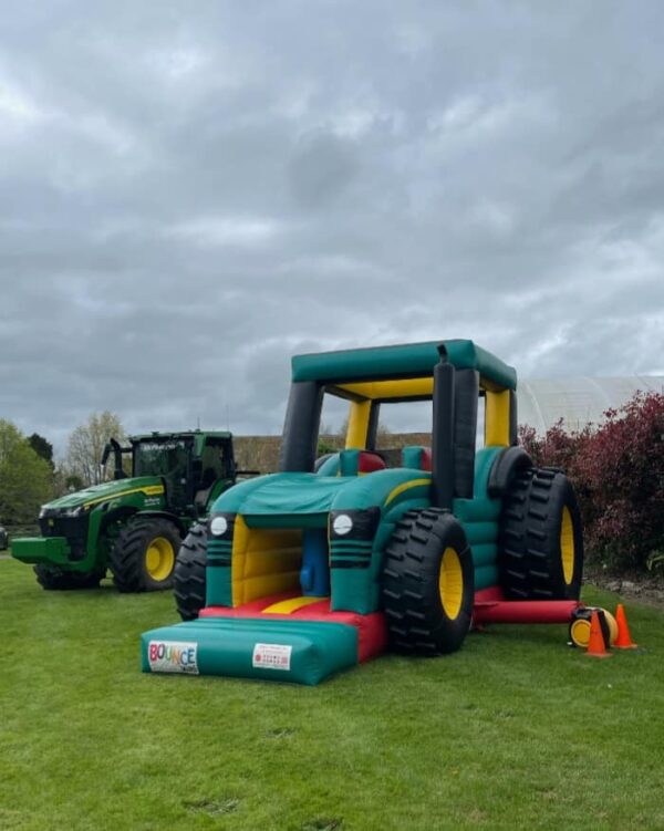 Tractor Castle - Image 5