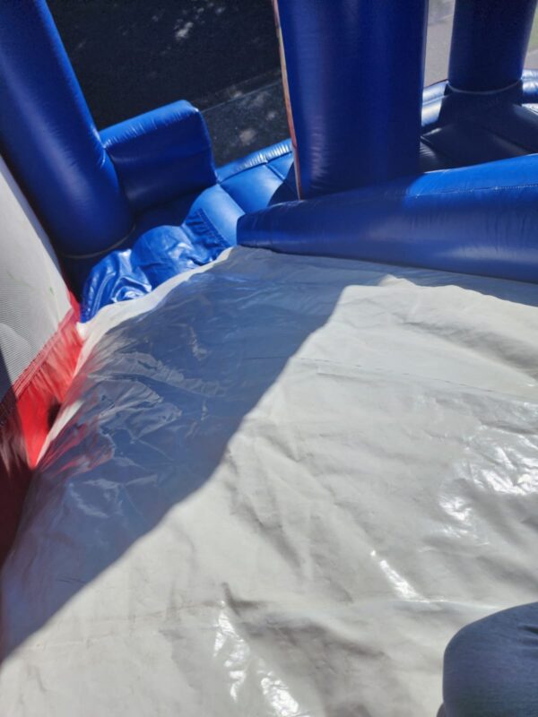 Superman Castle - Image 6