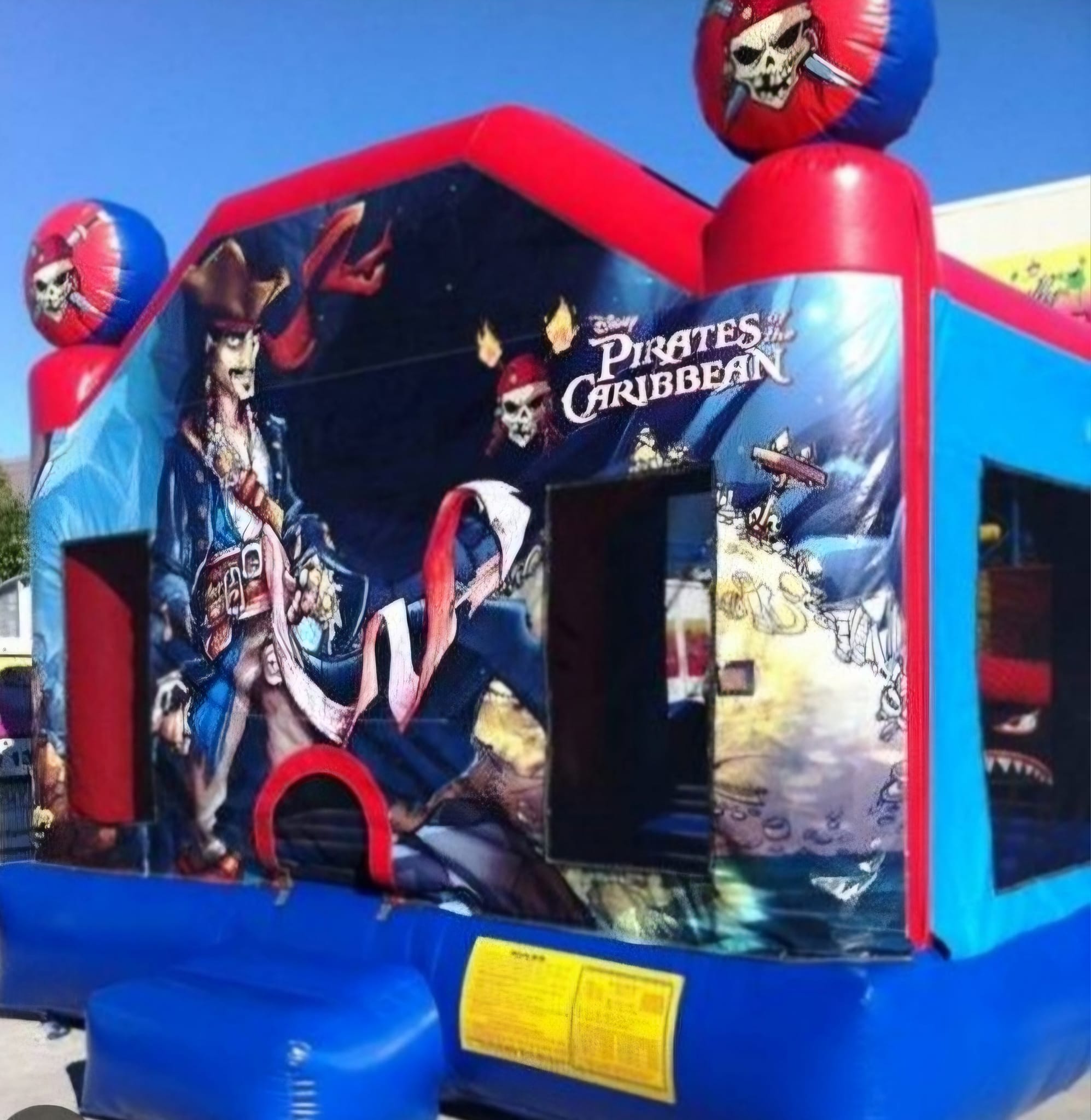 Pirates Bouncy Castle - Image 7