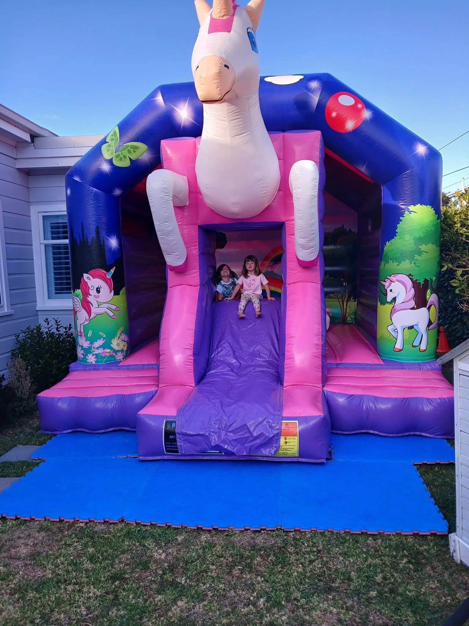 Unicorn Bouncy Castle - Image 3